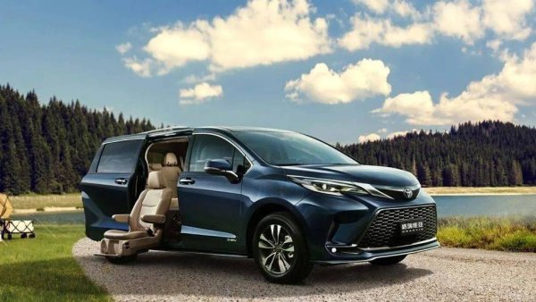 开云体育(中国)官方网站咱们来望望另一款热点车型——腾势D9